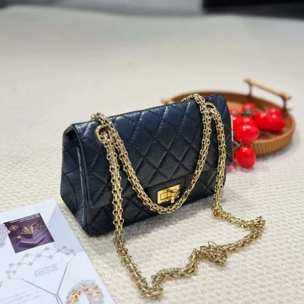 Chanel Women Pre-Loved Bag Very Good Condition